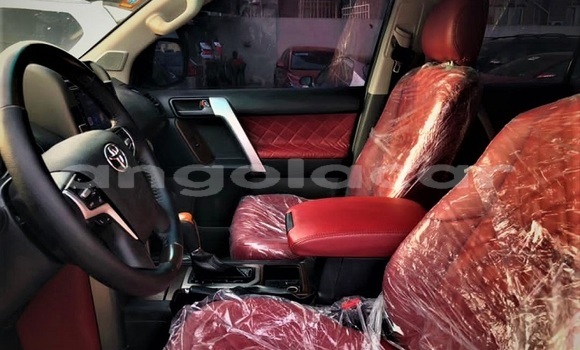 Comprar Usado Toyota Prado Preto Carro em Luena em Moxico Comprar Usado Toyota Prado Preto Carro em Luena em Moxico