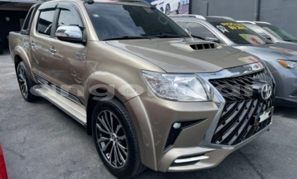 Buy Used Toyota Hilux Other Car in Luanda in Luanda Province
