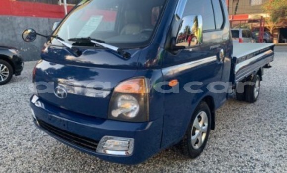 Comprar Usado Hyundai H1 Azul Carro em Luanda em Luanda Province Comprar Usado Hyundai H1 Azul Carro em Luanda em Luanda Province