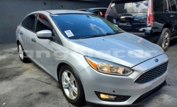 Acheter Occasion Voiture Ford Focus Gris à Luanda, Province de Luanda Acheter Occasion Voiture Ford Focus Gris à Luanda, Province de Luanda