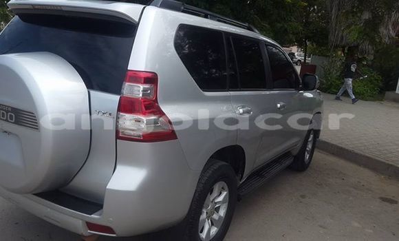 Comprar Usado Toyota Land Cruiser Prado Prata Carro em Benguela em Benguela Comprar Usado Toyota Land Cruiser Prado Prata Carro em Benguela em Benguela