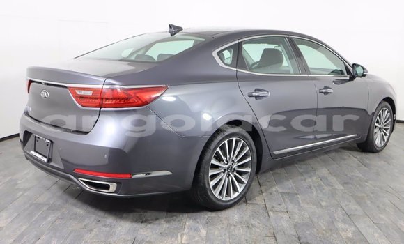 Buy Used Kia Cadenza Silver Car in Benguela in Benguela Buy Used Kia Cadenza Silver Car in Benguela in Benguela