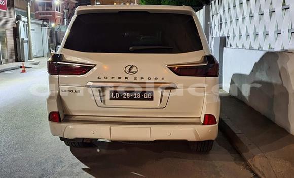 Acheter Occasion Voiture Lexus LX 570 Blanc à Luanda, Province de Luanda Acheter Occasion Voiture Lexus LX 570 Blanc à Luanda, Province de Luanda