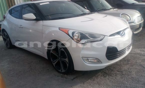 Comprar Usado Hyundai Veloster Branco Carro em Benguela em Benguela