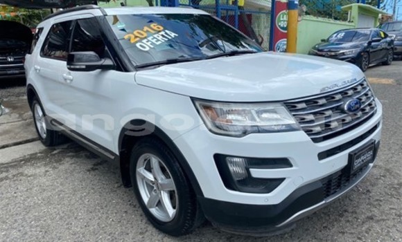 Acheter Occasion Voiture Ford Explorer Blanc à Luena, Moxico