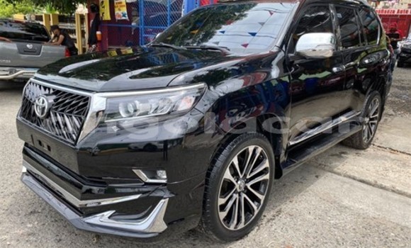 Acheter Occasion Voiture Toyota Land Cruiser Prado Blanc à Luena, Moxico Acheter Occasion Voiture Toyota Land Cruiser Prado Blanc à Luena, Moxico