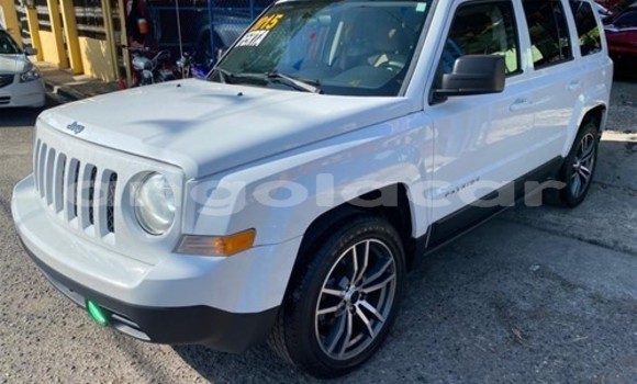 Comprar Usado Jeep Patriot Branco Carro em N'zeto em Zaire Comprar Usado Jeep Patriot Branco Carro em N'zeto em Zaire
