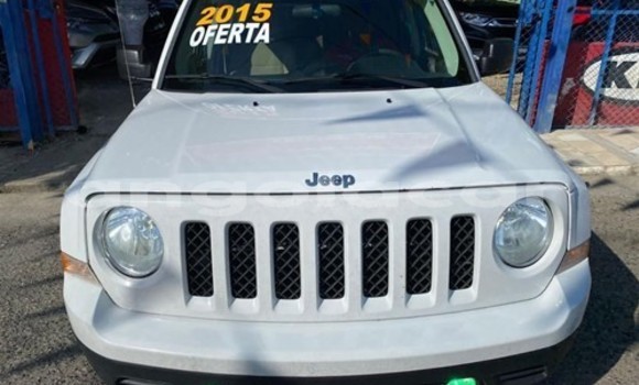Comprar Usado Jeep Patriot Branco Carro em N'zeto em Zaire Comprar Usado Jeep Patriot Branco Carro em N'zeto em Zaire