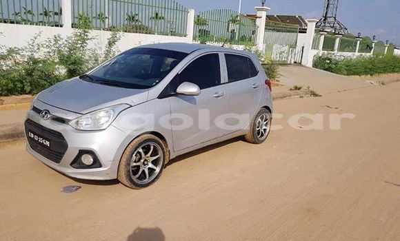 Comprar Usado Hyundai i10 Prata Carro em Luanda em Luanda Province Comprar Usado Hyundai i10 Prata Carro em Luanda em Luanda Province