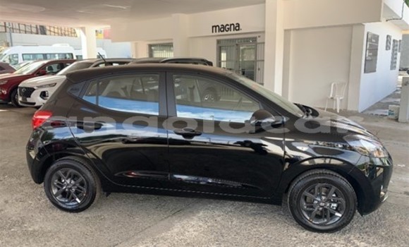 Buy Used Hyundai i10 Black Car in Luanda in Luanda Province Buy Used Hyundai i10 Black Car in Luanda in Luanda Province