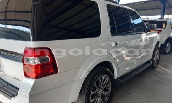 Comprar Usado Ford Expedition Branco Carro em Luena em Moxico Comprar Usado Ford Expedition Branco Carro em Luena em Moxico