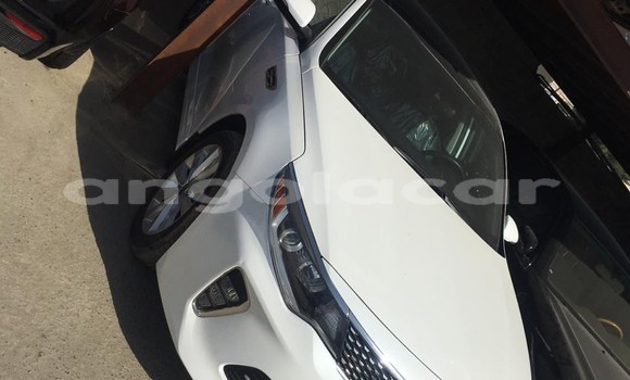 Comprar Usado Kia Optima Vermelho Carro em Benguela em Benguela