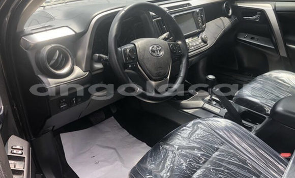 Comprar Novo Toyota RAV4 Preto Carro em N'zeto em Zaire Comprar Novo Toyota RAV4 Preto Carro em N'zeto em Zaire