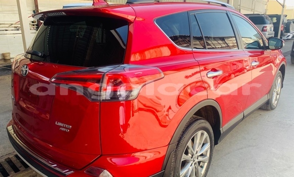 Comprar Usado Toyota RAV4 Vermelho Carro em Benguela em Benguela Comprar Usado Toyota RAV4 Vermelho Carro em Benguela em Benguela