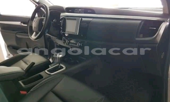 Comprar Usado Toyota Hilux Outro Carro em N'zeto em Zaire Comprar Usado Toyota Hilux Outro Carro em N'zeto em Zaire