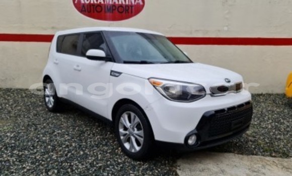 Buy Used Kia Soul White Car in Luanda in Luanda Province