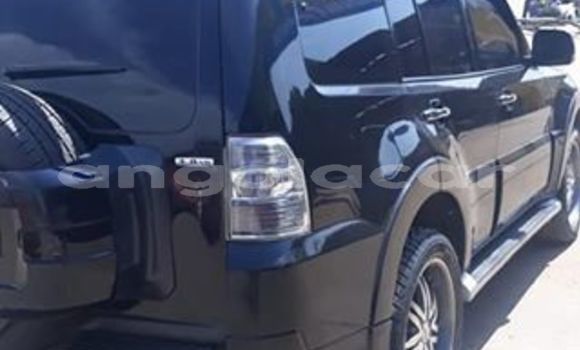Comprar Usado Mitsubishi Pajero Azul Carro em Luanda em Luanda Province Comprar Usado Mitsubishi Pajero Azul Carro em Luanda em Luanda Province