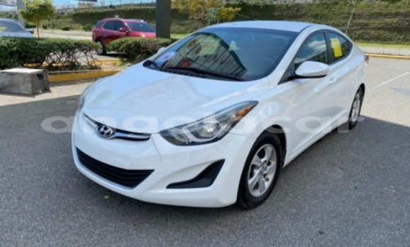 Comprar Usado Hyundai Elantra Branco Carro em Luanda em Luanda Province Comprar Usado Hyundai Elantra Branco Carro em Luanda em Luanda Province