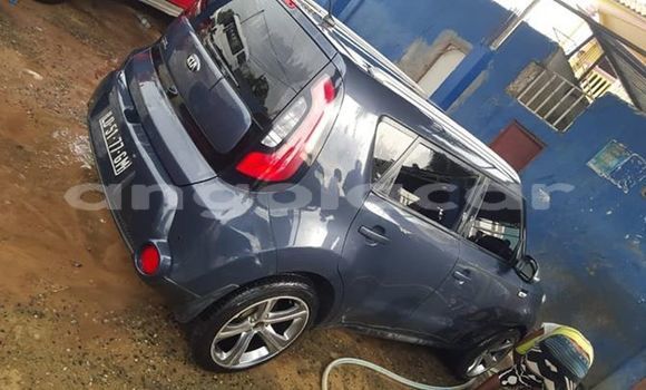 Comprar Usado Kia Soul Azul Carro em Luanda em Luanda Province Comprar Usado Kia Soul Azul Carro em Luanda em Luanda Province