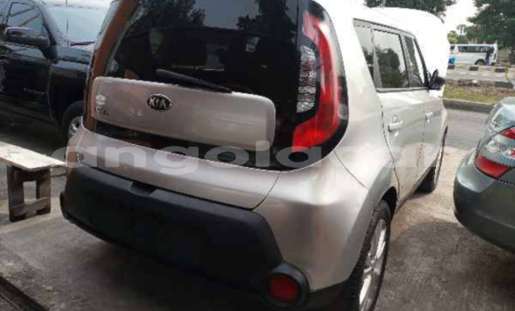 Comprar Usado Kia Soul Outro Carro em N'zeto em Zaire Comprar Usado Kia Soul Outro Carro em N'zeto em Zaire