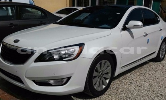 Buy Used Kia K7 Silver Car in Namibe in Namibe Province Buy Used Kia K7 Silver Car in Namibe in Namibe Province