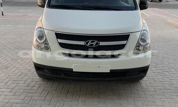Comprar Usado Hyundai H1 Branco Carro em Benguela em Benguela