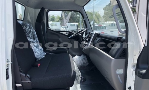 Buy Used Mitsubishi Colt White Car in N'zeto in Zaire Buy Used Mitsubishi Colt White Car in N'zeto in Zaire