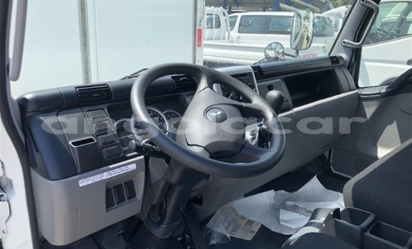 Buy Used Mitsubishi Colt White Car in N'zeto in Zaire Buy Used Mitsubishi Colt White Car in N'zeto in Zaire