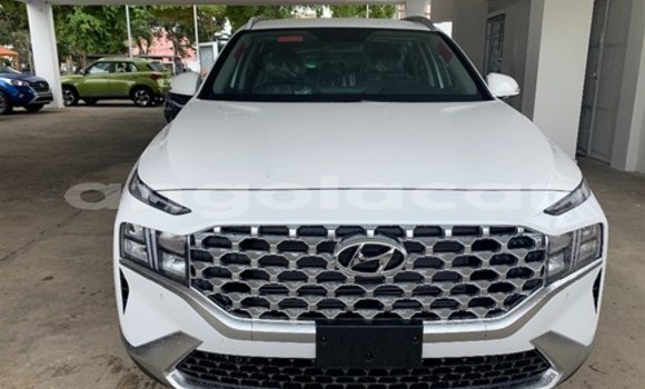 Comprar Novo Hyundai Santa Fe Branco Carro em Luanda em Luanda Province Comprar Novo Hyundai Santa Fe Branco Carro em Luanda em Luanda Province