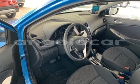 Acheter Occasion Voiture Hyundai Accent Bleu à Luena, Moxico Acheter Occasion Voiture Hyundai Accent Bleu à Luena, Moxico