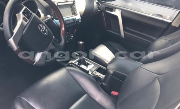 Acheter Occasion Voiture Toyota Land Cruiser Prado Noir à Luena, Moxico Acheter Occasion Voiture Toyota Land Cruiser Prado Noir à Luena, Moxico