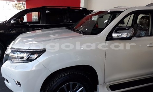 Acheter Occasion Voiture Toyota Land Cruiser Prado Blanc à Luena, Moxico Acheter Occasion Voiture Toyota Land Cruiser Prado Blanc à Luena, Moxico