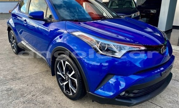 Buy Used Toyota C-HR Blue Car in Luena in Moxico