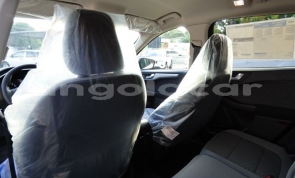 Acheter Occasion Voiture Ford Escape Blanc à Luena, Moxico Acheter Occasion Voiture Ford Escape Blanc à Luena, Moxico