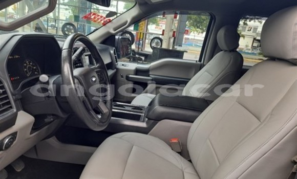 Comprar Usado Ford F–150 Branco Carro em Luena em Moxico Comprar Usado Ford F–150 Branco Carro em Luena em Moxico