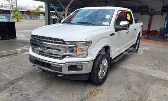 Comprar Usado Ford F–150 Branco Carro em Luena em Moxico Comprar Usado Ford F–150 Branco Carro em Luena em Moxico