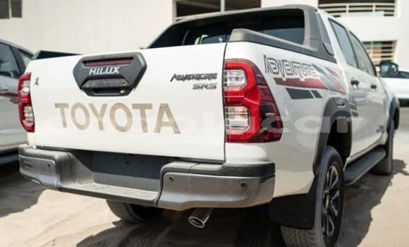 Comprar Usado Toyota Hilux Branco Carro em Luanda em Luanda Province Comprar Usado Toyota Hilux Branco Carro em Luanda em Luanda Province