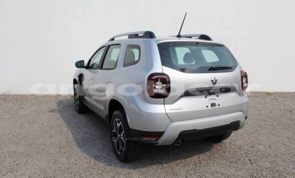 Buy Used Renault Duster White Car in Lubango in Huila Province Buy Used Renault Duster White Car in Lubango in Huila Province