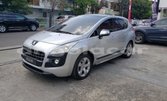 Acheter Occasion Voiture Peugeot 3008 Gris à Luanda, Province de Luanda Acheter Occasion Voiture Peugeot 3008 Gris à Luanda, Province de Luanda