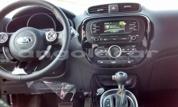 Comprar Novo Kia Soul Branco Carro em Luena em Moxico Comprar Novo Kia Soul Branco Carro em Luena em Moxico