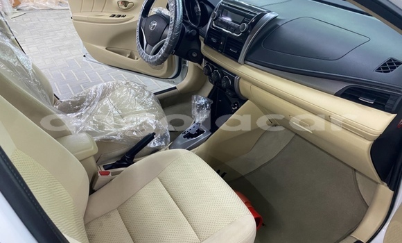 Comprar Usado Toyota Yaris Branco Carro em Benguela em Benguela Comprar Usado Toyota Yaris Branco Carro em Benguela em Benguela