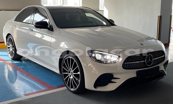 Buy Used Mercedes-Benz E–Class White Car in Benguela in Benguela Buy Used Mercedes-Benz E–Class White Car in Benguela in Benguela