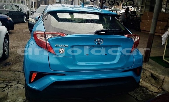 Acheter Occasion Voiture Toyota C-HR Bleu à Luena, Moxico Acheter Occasion Voiture Toyota C-HR Bleu à Luena, Moxico