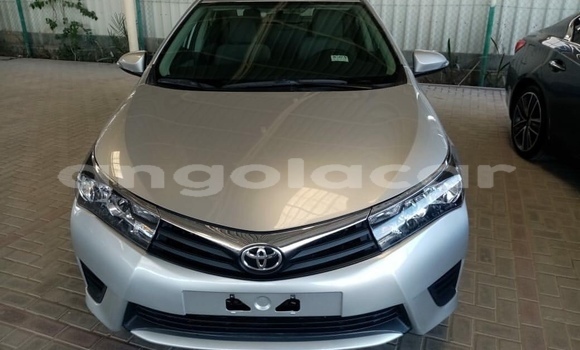 Buy Used Toyota Corolla White Car in Benguela in Benguela