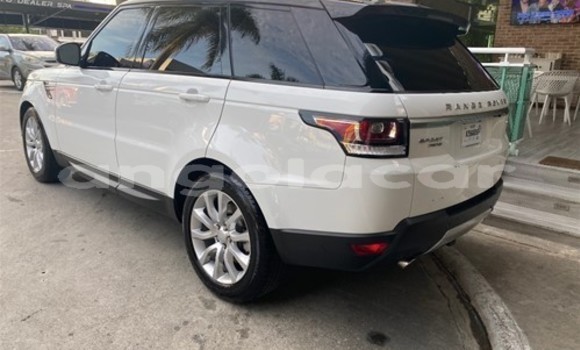 Buy Used Land Rover Range Rover White Car in Luena in Moxico Buy Used Land Rover Range Rover White Car in Luena in Moxico