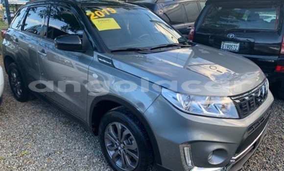 Comprar Usado Suzuki Vitara Preto Carro em Luena em Moxico Comprar Usado Suzuki Vitara Preto Carro em Luena em Moxico