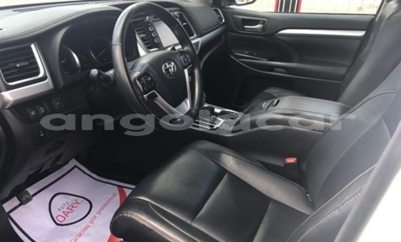 Comprar Usado Toyota Highlander Preto Carro em Luena em Moxico Comprar Usado Toyota Highlander Preto Carro em Luena em Moxico