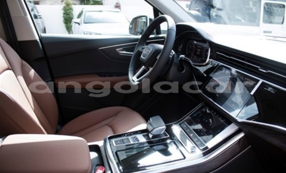 Acheter Occasion Voiture Audi Q7 Gris à Luena, Moxico Acheter Occasion Voiture Audi Q7 Gris à Luena, Moxico