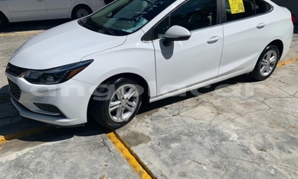 Acheter Occasion Voiture Chevrolet Cruze Blanc à Caala, Huambo Acheter Occasion Voiture Chevrolet Cruze Blanc à Caala, Huambo