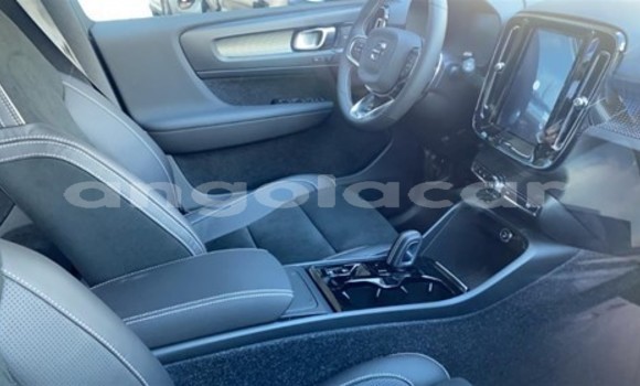 Comprar Usado Volvo XC40 Azul Carro em Luena em Moxico Comprar Usado Volvo XC40 Azul Carro em Luena em Moxico